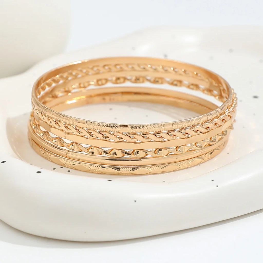 6Pcs/Set New Simple Gold Color Multilayer Bracelets Set For Women Fashion Twist Smooth Surface Bangle Jewelry Party Gift