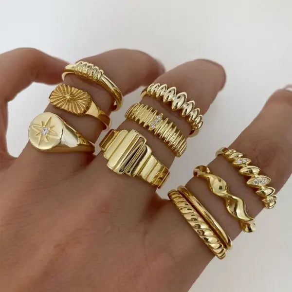 30Pcs Vintage Gold Color Zircon Heart Butterfly Hollow Chain Ring Set Boho Simulated Pearl Geometric Rings For Women Jewelry